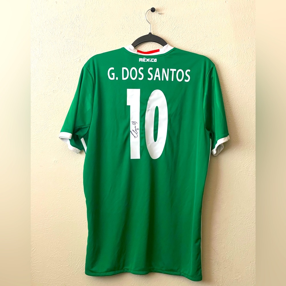 Selección Mexicana G. Dos Santos signed Jersey.